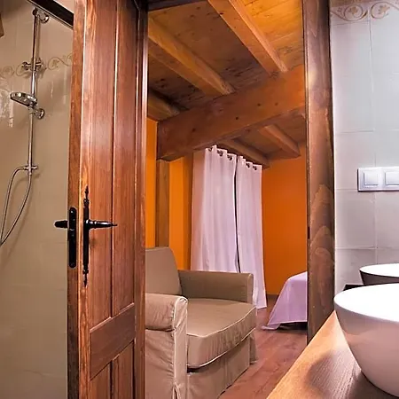 Hotel La Casona De La Mesta