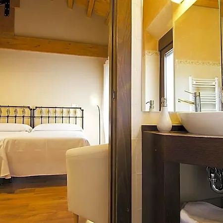 Hotel La Casona De La Mesta Almajano