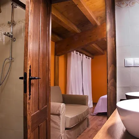 Hotel La Casona De La Mesta