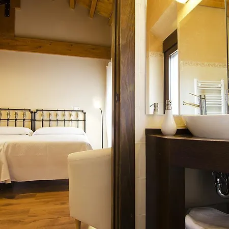 Hotel La Casona De La Mesta