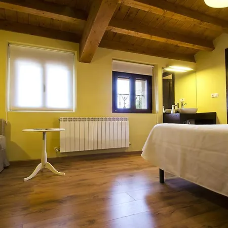 Hotel La Casona De La Mesta Almajano